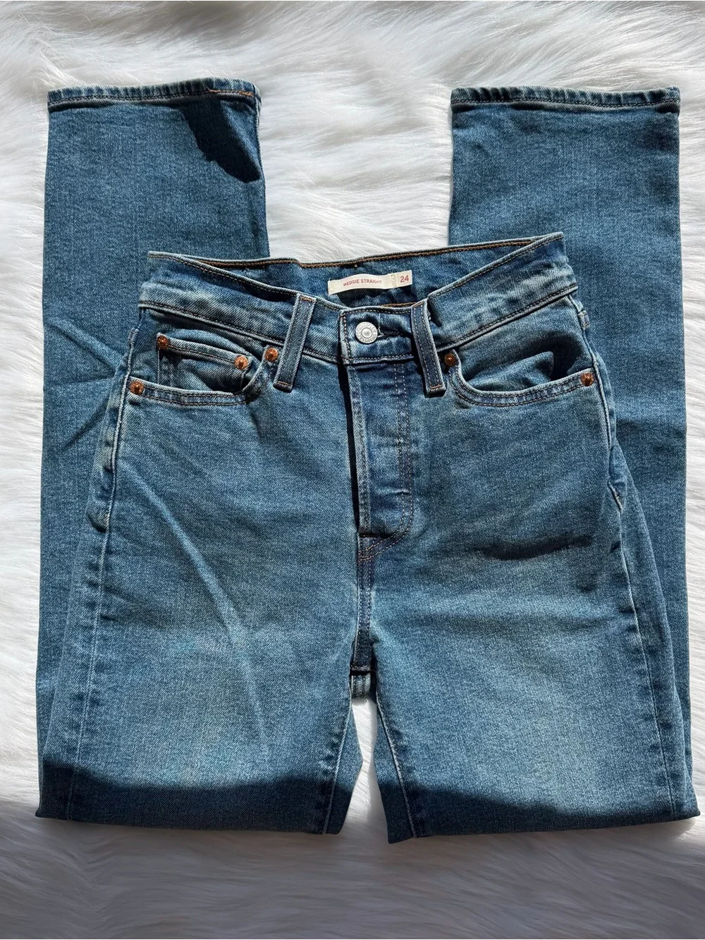 Levi’s Wedgie Straight jeans - Picture 2 of 3